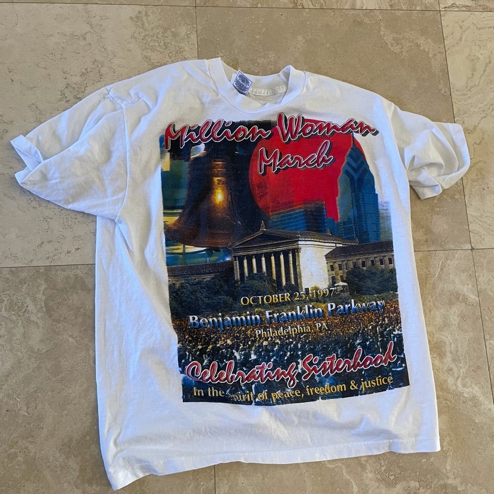 Vintage Million Woman March tee